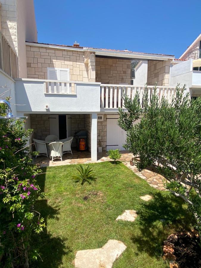 בול Villa Mediterra Garden & Pool מראה חיצוני תמונה